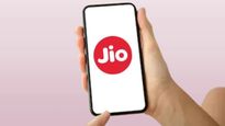 जर तुम्हाला अधिक डेटाची आवश्यकता नसेल तर Jio चा हा प्लॅन राहिलं फायदेशीर