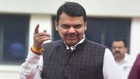 महायुतीत सर्व काही ठीक आहे का? फडणवीस यांनी भाजपला एकट्याने मनपा निवडणूक लढवण्याचे संकेत का दिले?