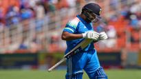 Ind vs Eng : रोहित शर्मा 1 धाव करून बाद झाल्यानंतर चाहत्यांकडून सोशल मिडीयावर संताप