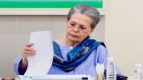 काँग्रेस नेत्या सोनिया गांधींची प्रकृती बिघडली, दिल्लीतील गंगाराम रुग्णालयात दाखल
