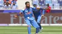 IND vs NZ Final: हार्दिकने 16 धावा दिल्यानंतर रोहित शर्माचं रौद्र रूप दिसलं, व्हिडीओ होतोय व्हायरल