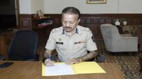 Deven Bharti कोण आहेत मुंबईचे नवे पोलिस आयुक्त देवेन भारती? जाणून घ्या त्यांच्याशी निगडीत खास गोष्टी