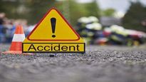 Beed Accident News : गेवराईत भीषण अपघात, 6 जणांचा मृत्यू; उलटलेली कार बाजूला करताना कंटेनरने चिरडले