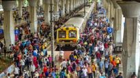 Mumbai local train : कल्याण-कर्जत मार्गावर स्पेशल पॉवर ब्लॉक, काही गाड्या रद्द, लोकलच्या वेळात बदल