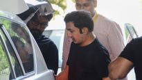 गौतम गंभीर तातडीने भारतात परतणार; 'या' कारणामुळे गंभीरला भारतात परताव लागणार...