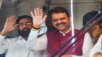 ‘फडणवीसच शिंदेंना अडचणीत आणत आहेत', 'या' नेत्याच्या विधानाने राजकीय वर्तुळात खळबळ