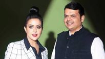 अमृता फडणवीसांचा शरद पवार, राज-उद्धव, एकनाथ शिंदेंवर खास 'डायलॉग!' खास अंदाजात नेत्यांवर प्रहार