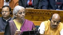 Union Budget 2026 : 'विकसित भारत'साठी 4 पॉवर इंजिन्स; मध्यमवर्गीय, शेतकरी, तरुणांसाठी घोषणांचा पाऊस!