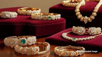 Gold Price Today : मध्य-पूर्वेतील युद्धाच्या भडक्यात सोनं स्वस्त! मोठी घसरण; पाहा आजचे भाव