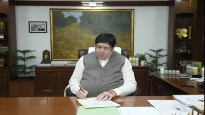 इफ्को (IFFCO) नॅनो युरिया लिक्विड: आधुनिक शेतीसाठी एक 'गेम चेंजर'