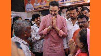 शिवसेना पुरस्कृत आणि सिद्धेश कदम फाउंडेशन आयोजित ‘शिवसेना जनतेच्या दारी' अभियानाला उदंड प्रतिसाद