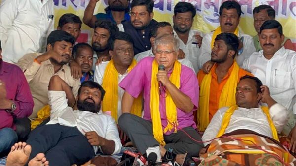 ओबीसी आरक्षणाला कुठलाही धक्का लागता कामा नये, प्रकाश आंबेडकरांच विधान