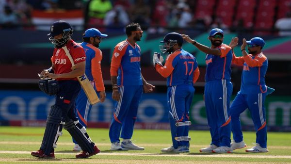 IND vs ENG: अक्षर-कुलदीपपुढे इंग्लंडने टेकले गुडघे, भारताचा फायनलमध्ये दणक्यात प्रवेश