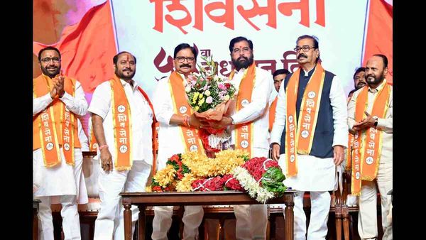 रामदास कदमांनी शिंदेंसमोरच केली मोठी मागणी, म्हणाले, विधानसभेसाठी तब्बल एवढ्या जागा...