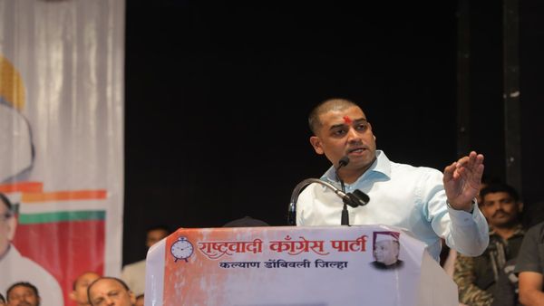 आदित्य ठाकरे वरळीत उभे राहतील की घाबरुन दुसरा मतदारसंघ शोधतील? श्रीकांत शिंदेंचा निशाणा