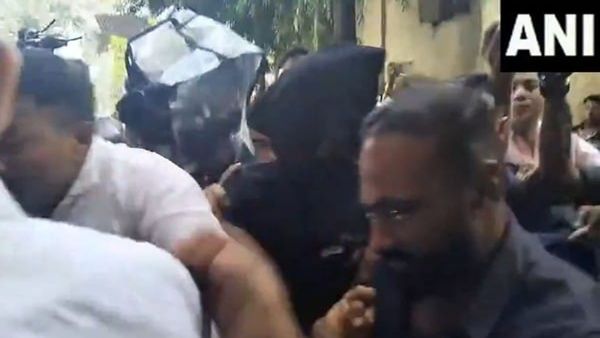 केस, दाढी कापून मिहीरचा ओळख लपवायचा प्रयत्न! अपघातानंतर प्रेयसीला केले 40 कॉल