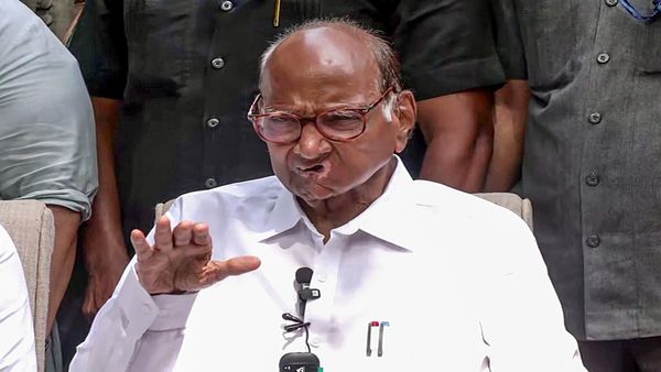 शरद पवार गटाला मोठा दिलासा, तुतारी चिन्ह विधानसभेलाही वापरता येणार