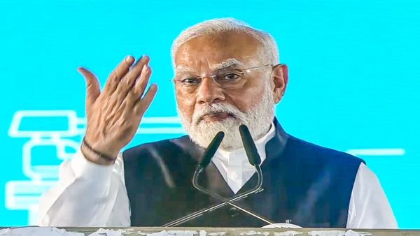 पंतप्रधान मोदींनी मागितली छत्रपती शिवाजी महाराजांची माफी, म्हणाले- मी नतमस्तक होऊन....