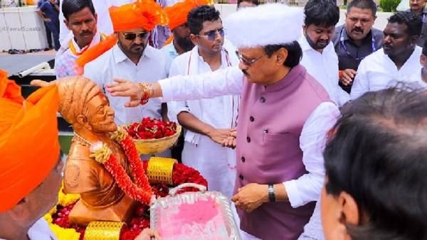 अजित पवार थेटच बोलले! शिवाजी महाराजांचा पुतळा पडल्याप्रकरणी जे झालं ते चूक! कोणालाही माफी नाही