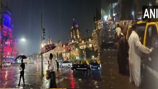 मुंबईत मुसळधार पाऊस, लोकल सेवा विस्कळीत, शाळा आणि महाविद्यालयांना सु्ट्टी