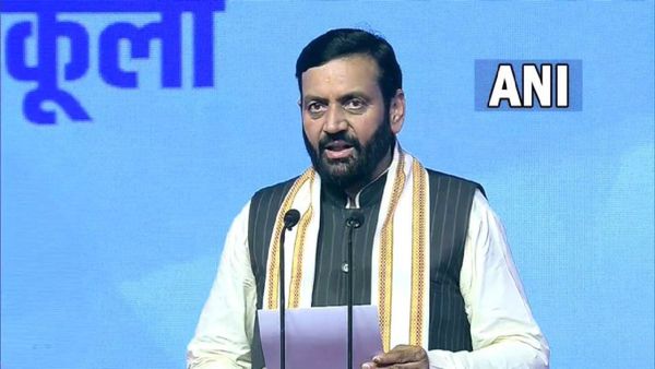 नायबसिंह सैनी यांनी घेतली दुस-यांदा हरियाणाच्या मुख्यमंत्री पदाची शपथ,पीएम मोदी उपस्थितीत