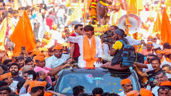 मराठवाड्यात मनोज जरांगेंचा प्रभाव संपला..? काय सांगतोय एक्झिट पोल, वाचा सविस्तर