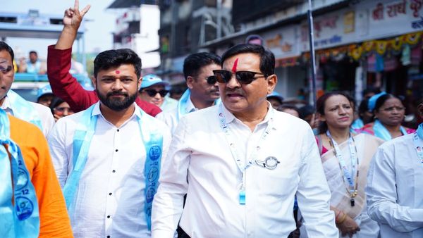 भव्य रोड शोने बेलापूरमध्ये निर्माण केला उत्साहाचा माहोल ! विजय नहाटांना जनतेचा उत्स्फूर्त प्रतिसाद