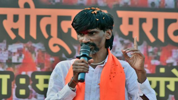 मंत्रिमंडळाचा विस्तार झाल्याबरोबर आमरण सामुहिक उपोषण... जरांगे पाटील कडाडले