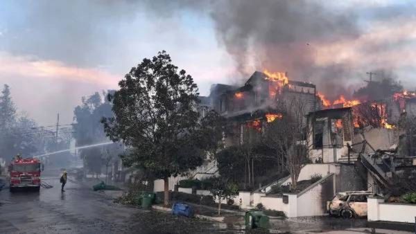 Los Angeles Wildfires: लॉस एंजेलिसमध्ये आगीचं तांडव, 11 जणांचा मृत्यू 150 अब्ज डॉलर्सचे नुकसान