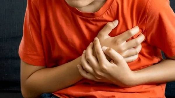 8 वर्षांच्या मुलीचा हार्ट अटॅकने मृत्यू! तज्ज्ञांकडून जाणून घ्या मुलांमधील हृदयविकाराचे कारण काय?