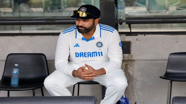 सिडनी कसोटीतून रोहित बाहेर, कोहली,गिल,पंत आणि सिराजही फॉर्मात नाही ,फक्त रोहितलाच शिक्षा का?