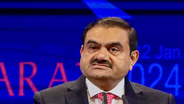 Adani Group: ट्रम्प यांनी परदेशी लाचखोरी कायद्यावर घातली बंदी, गौतम अदानींना आता सूट मिळेल का?