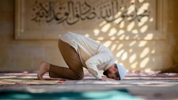 Jamat ul vida 2025: रमजानचा अलविदा जुम्मा कधी?, का खास असतो रमजानचा शेवटचा शुक्रवार?, जाणून घ्या