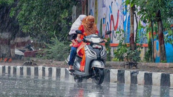 Weather Update : राज्यात ‘या’ भागात वादळी पावसाचा इशारा, तुमच्या जिल्ह्यातील अंदाज काय?