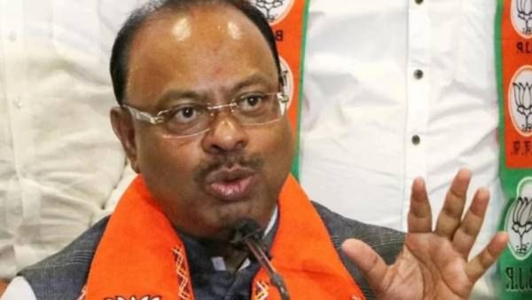 'संघबंदीची मागणी करणारे मूर्ख आणि राष्ट्रद्रोही': चंद्रशेखर बावनकुळेंचा विरोधकांवर हल्लाबोल!