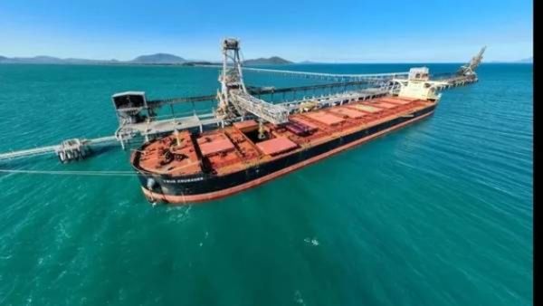 अदानी पोर्ट्सची जागतिक भरारी: ऑस्ट्रेलियातील 'NQXT' बंदराचे अधिग्रहण पूर्ण; 2030पर्यंत होणार हा बदल!