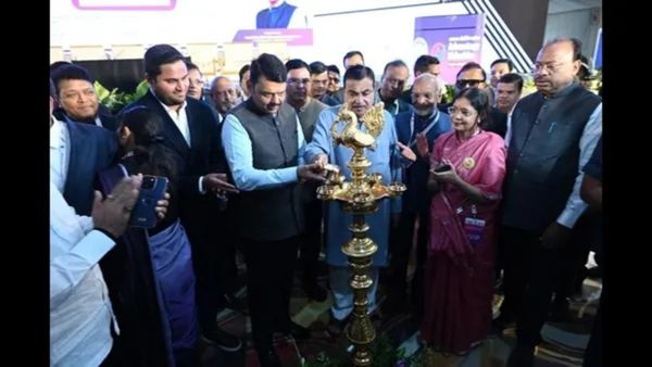 विदर्भाच्या प्रगतीला अदानींची 70,000 कोटींची 'ऊर्जा'; पायाभूत सुविधा आणि रोजगाराचे नवे पर्व सुरू!