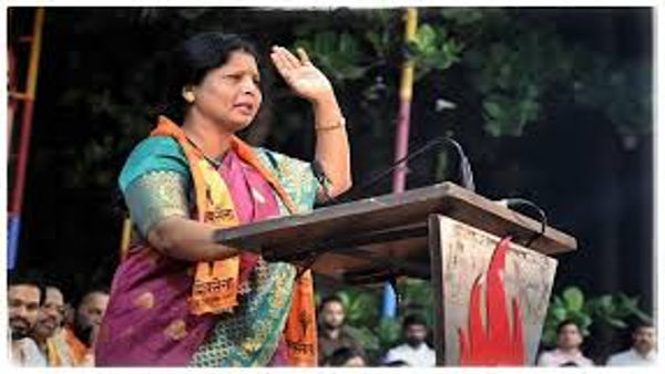 sushma andhare statement on pankaja munde