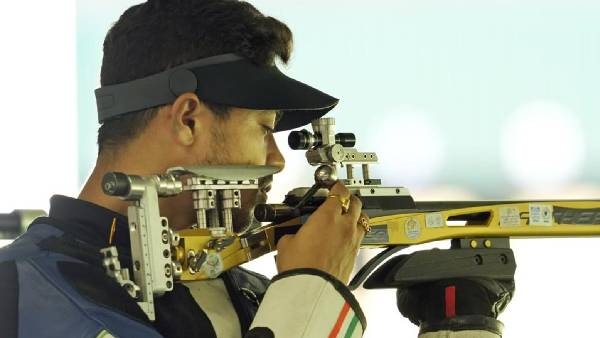 Swapnil Kusele s family reaction after arriving at Paris Olympics