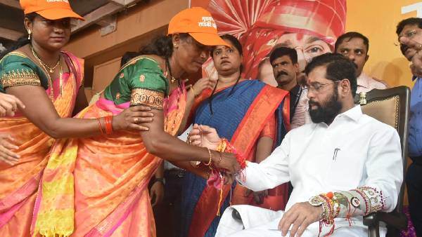 Majhi Ladki Bahin Yojana beneficiaries get happy all over Maharashtra Maharashtra News Majhi Ladki Bahin Yojana beneficiaries get happy all over Maharashtra Maharashtra News