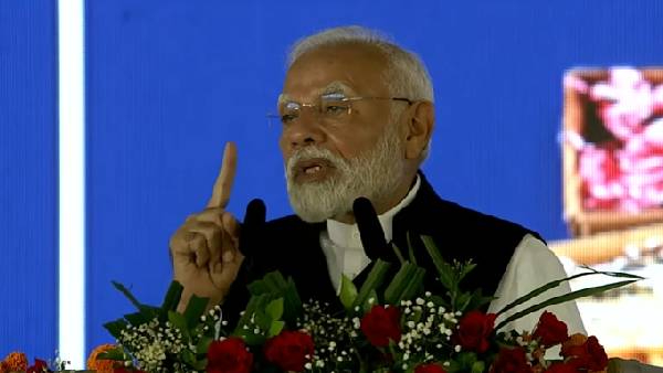 PM Narendra Modi on mudra loan jan dhan yojana