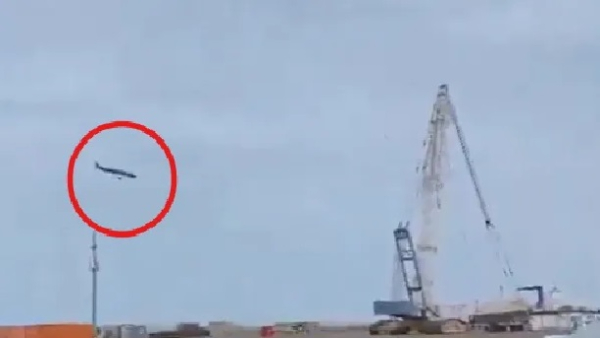 Azerbaijan airlines plane crash