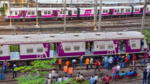 mumbai local train Mega block