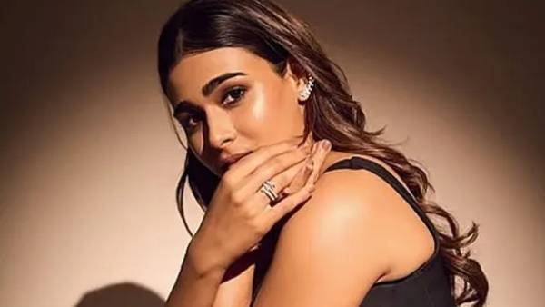 shalini pandey shalini pandey