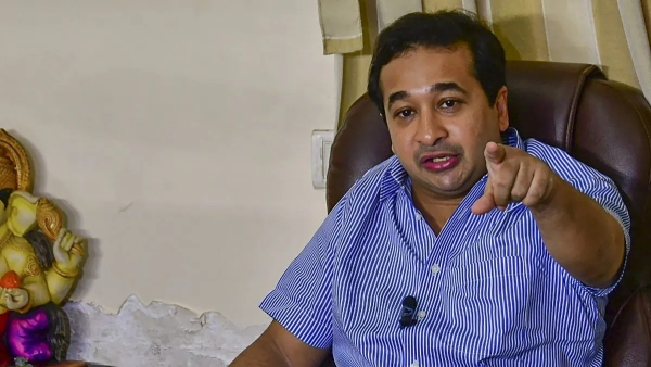 Nitesh Rane on uddhav thackeray