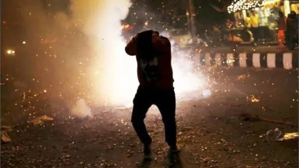 Diwali firecracker smoke health risks children lung damage