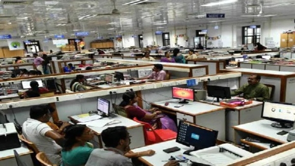 delhi govt office hours taggered timings to air pollution CM rekha Gupta delhi govt office hours taggered timings to air pollution CM rekha Gupta