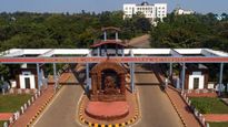  କ୍ୟାମ୍ପସର ସୁରକ୍ଷା ଓ ଶୃଙ୍ଖଳା ରକ୍ଷା ପାଇଁ ଉତ୍କଳ ବିଶ୍ୱବିଦ୍ୟାଳୟ ଛାତ୍ରଛାତ୍ରୀଙ୍କ ପାଇଁ ଆଇଡି କାର୍ଡ ବାଧ୍ୟତାମୂଳକ