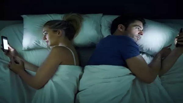 ମୋବାଇଲ