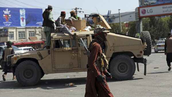 Taliban gets US arms